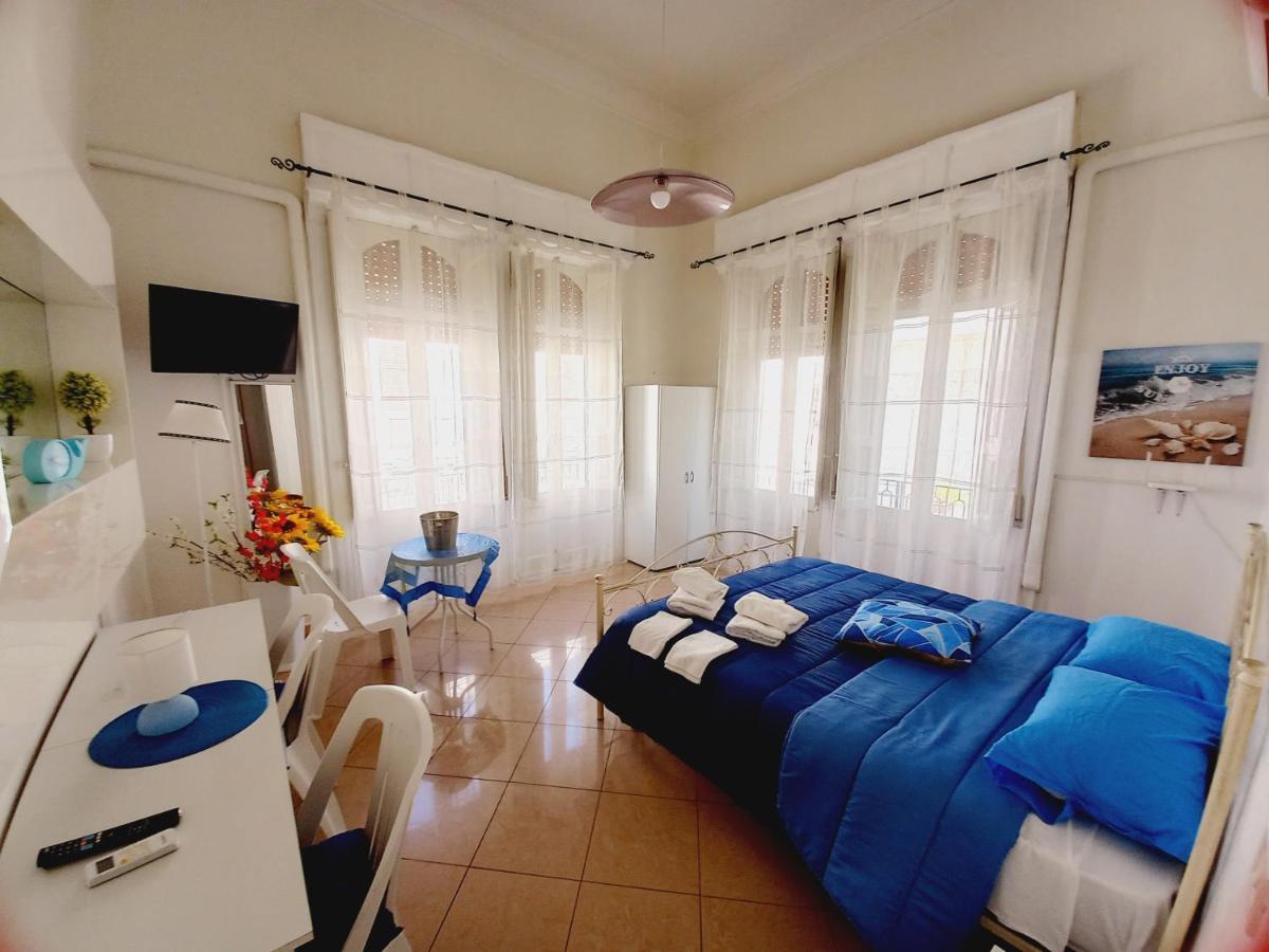 B&B Family - Affitta Camere เรจโจ ดี คาลาเบีย ภายนอก รูปภาพ